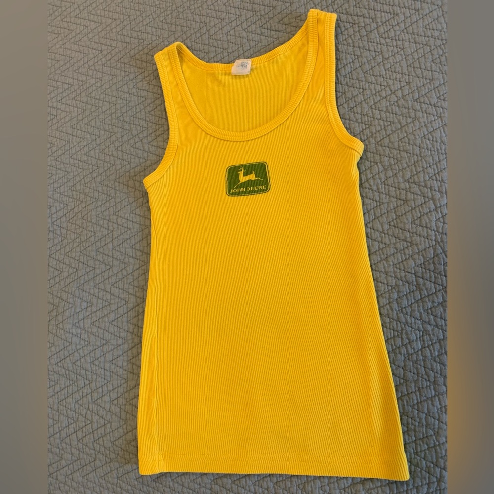 John Deere tank (yellow, small) by Paul Frank